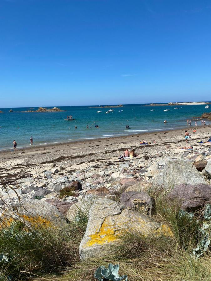 Gite Independant En Duplex Proche Mer Cote De Granit Rose Pleubian Extérieur photo