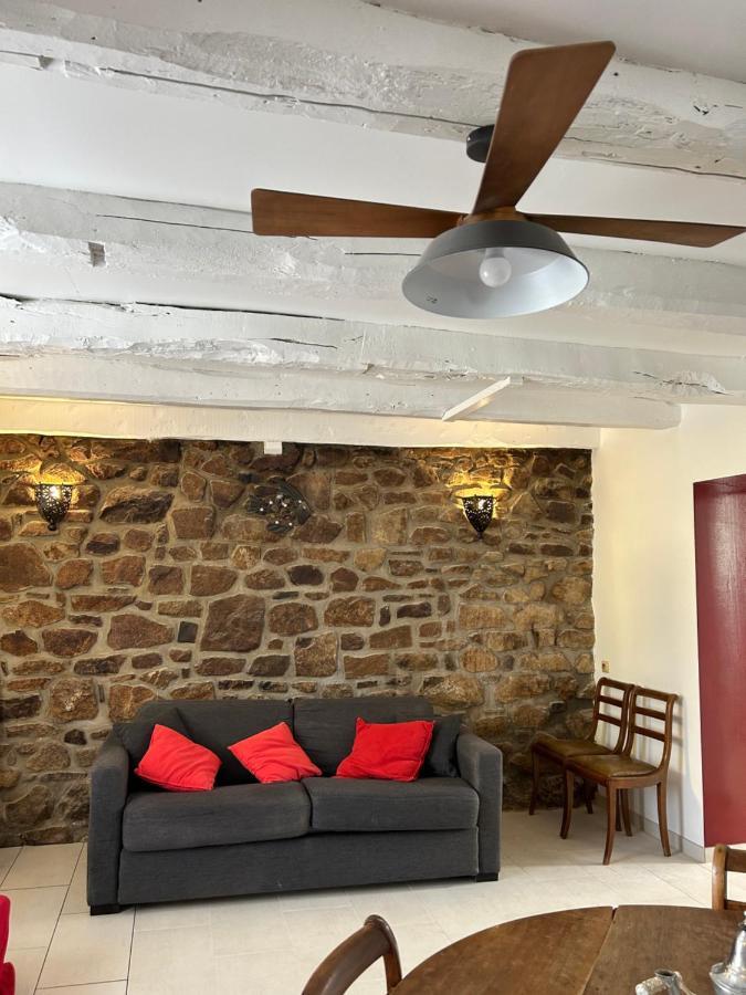 Gite Independant En Duplex Proche Mer Cote De Granit Rose Pleubian Extérieur photo